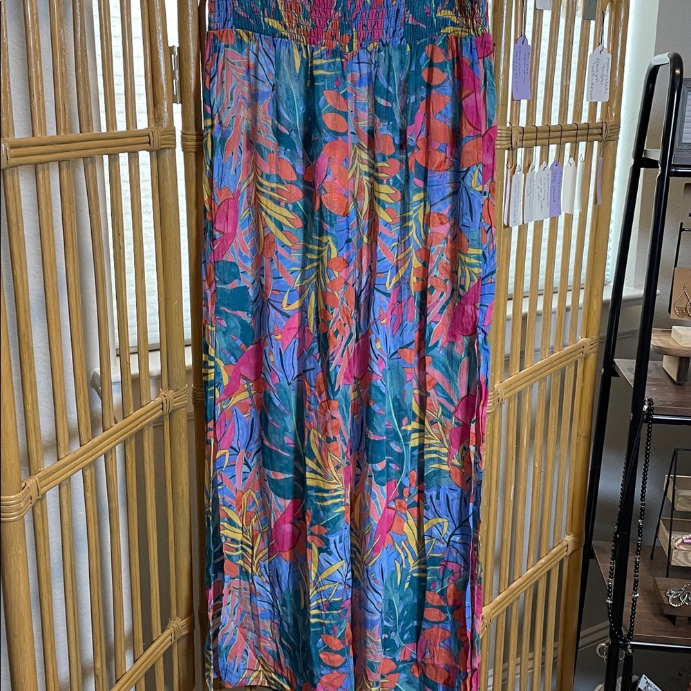 Kona Sol Tropical Print Wide-Leg Pants with slit - Picture 2 of 7